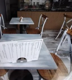 Croi Pékség és Reggeliző