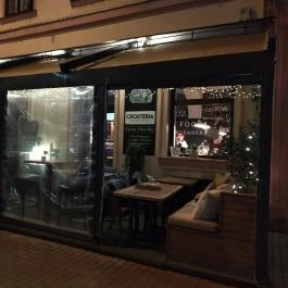 Crosteria 1923, Budapest - Külső kép