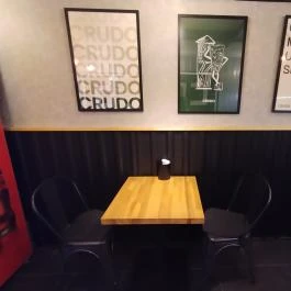 Crudo Pizza Budapest - Belső