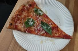 Crudo Pizza Budapest