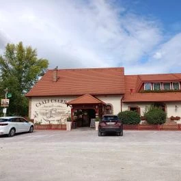 Csali Csárda, Pilisszentiván - Külső kép