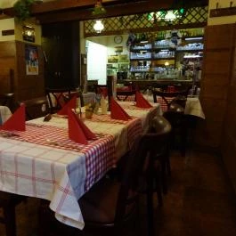 Csarnok Vendéglő, Budapest - Belső