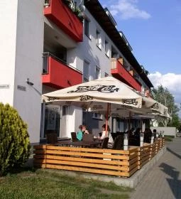 Csekő Kávéház & Gyorsétterem