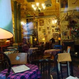 Csendes Létterem, Budapest - Belső