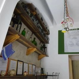 Csendes Társ Winebar & Garden Budapest - Belső