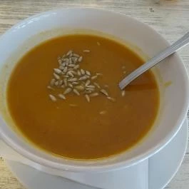 CsendesM Budapest - Étel/ital