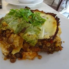 CsendesM Budapest - Étel/ital