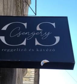 Csengery Reggeliző & Kávézó