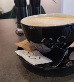 Csengery Reggeliző & Kávézó