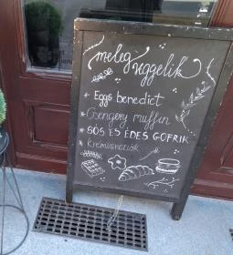 Csengery Reggeliző & Kávézó
