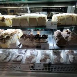 Csepeli Cukrászda Budapest - Étel/ital