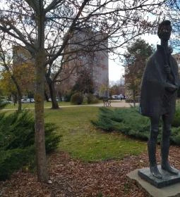 306. legjobb látnivaló: Csepeli Petőfi Sándor szobor