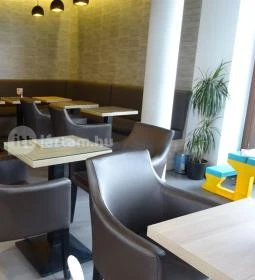 Cserfalvi Cukrászda - Bécsi út