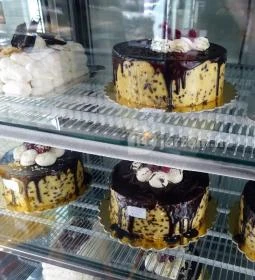 Cserfalvi Cukrászda - Bécsi út