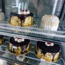 Cserfalvi Cukrászda - Bécsi út Budapest - Étel/ital