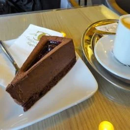 Cserfalvi Cukrászda - Bécsi út Budapest - Étel/ital