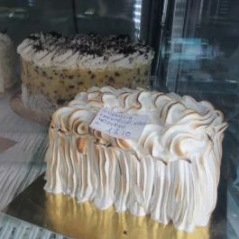 Cserfalvi Cukrászda - Bécsi út Budapest - Étel/ital