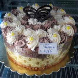 Cserfalvi Cukrászda - Bécsi út Budapest - Étel/ital