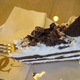 Cserfalvi Cukrászda - Bécsi út Budapest - Étel/ital