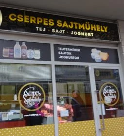 Cserpes Tejivó - Allee