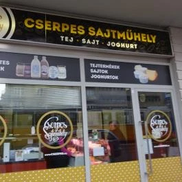 Cserpes Tejivó - Allee Budapest - Külső kép