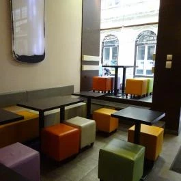 Cserpes Tejivó - Sütő utca Budapest - Belső