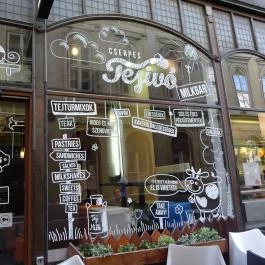 Cserpes Tejivó - Sütő utca Budapest - Külső kép