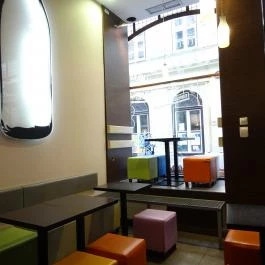 Cserpes Tejivó - Sütő utca Budapest - Belső