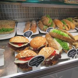 Cserpes Tejivó - Sütő utca Budapest - Étel/ital