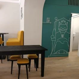 Cserpes Tejivó - Király Budapest - Belső