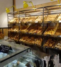 Cserpessbe - Kálvin tér