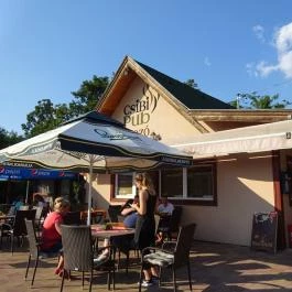 Csi-Bi Pub Kismaros - Külső kép