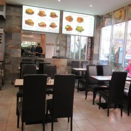 Csibefalat - Csongor utca Budapest - Belső