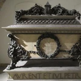 Csillagerőd Komárom - Egyéb