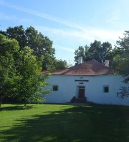 Csillagvár - Középkori életpanoptikum, Huszármúzeum