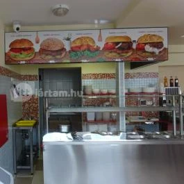 Csipegető , Budapest - Belső