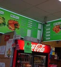 Csirke Csibész - Lehel Csarnok