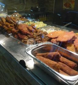 Csirke-Fogó - Westend City Center