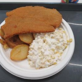 Csirke-Fogó - Westend City Center Budapest - Egyéb