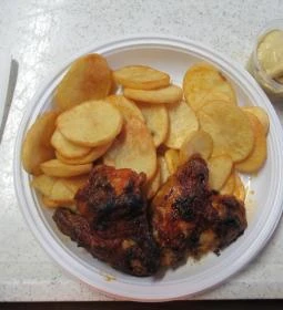 Csirkefaló Ételbár