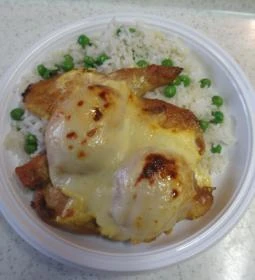 Csirkefaló Ételbár