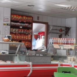 Csirkefogó Húsbolt & Falatozó, Sajószentpéter - Belső