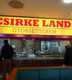 Csirkeland Gyorsétterem - Sugár Üzletközpont