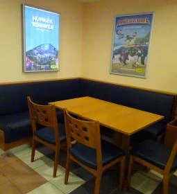 Csirkeland Gyorsétterem - Sugár Üzletközpont