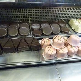 Csocsaj Pékség -Széchenyi István utca, Vác - Étel/ital