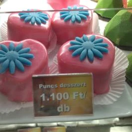 Csokolia Cukrászda Budapest - Étel/ital