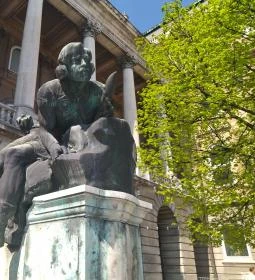 Csongor & Tünde szobor