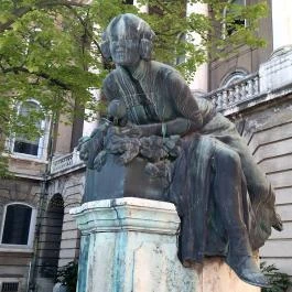 Csongor & Tünde szobor Budapest - Egyéb