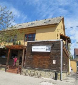 Csopak Vendéglő & Pizzéria