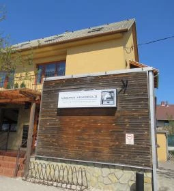 Csopak Vendéglő & Pizzéria